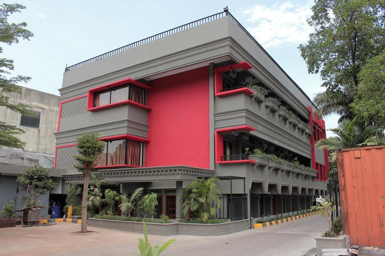 Hotel Oyo 222 M@Jayakarta Exteriér fotografie